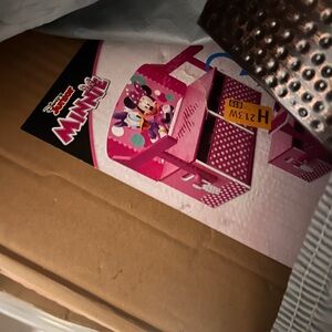 Disney Minnie Mouse Pink Polka Dot Chair